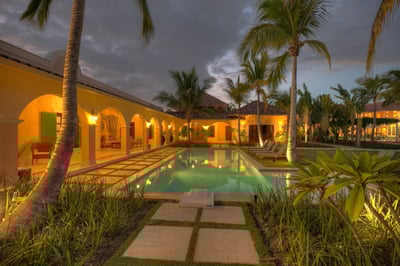 Luxury Villa Photo #7