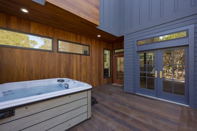 Luxury Villa Photo #6