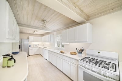 Luxury Villa Photo #21