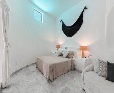Luxury Villa Photo #55