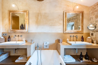 Luxury Villa Photo #17