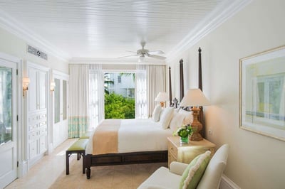 Luxury Villa Photo #2