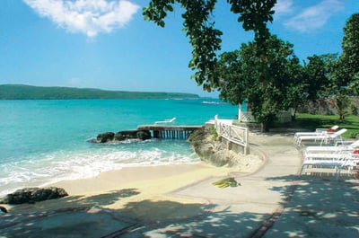 Luxury Villa Photo #6