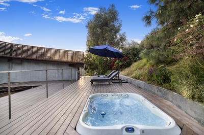 Luxury Villa Photo #8