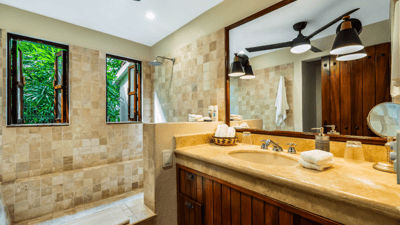 Luxury Villa Photo #49
