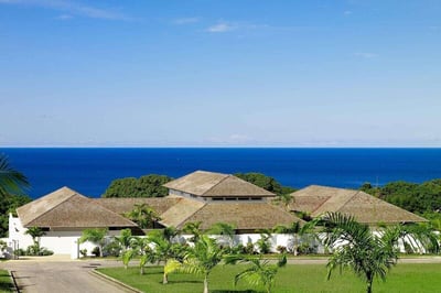 Luxury Villa Photo #3