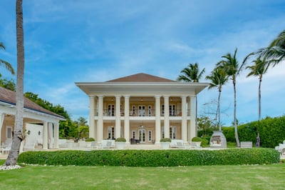 Luxury Villa Photo #10