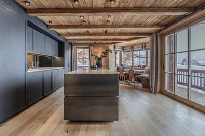Lower Chalet | Kitchen