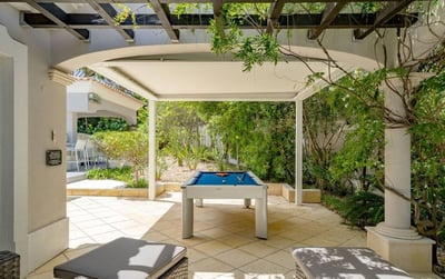 Luxury Villa Photo #11