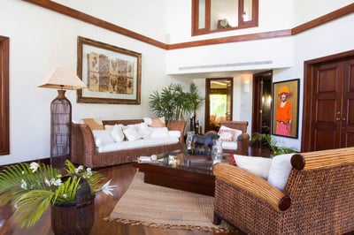 Luxury Villa Photo #11