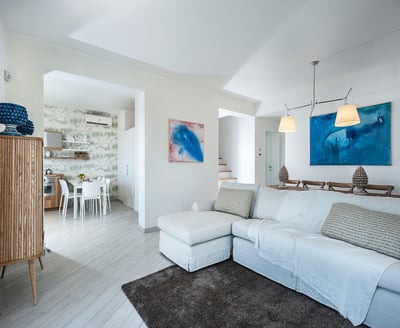 Luxury Villa Photo #16