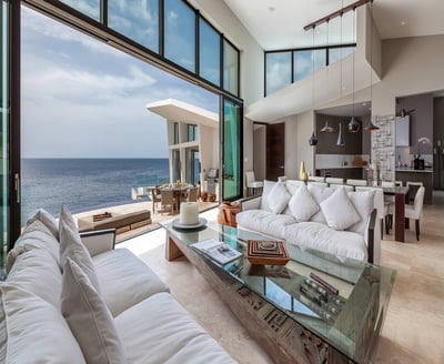 Luxury Villa Photo #12