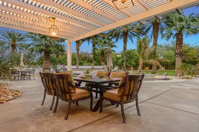 Luxury Villa Photo #11