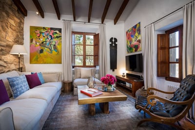 Luxury Villa Photo #13