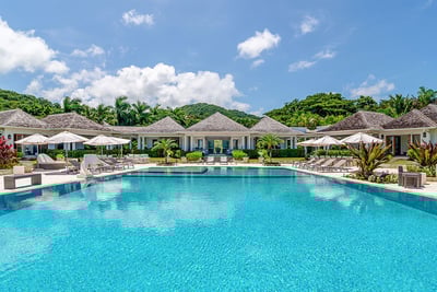 Luxury Villa Photo #2