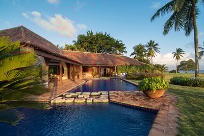 Luxury Villa Photo #2