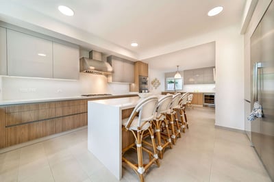Luxury Villa Photo #15