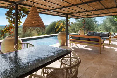 Luxury Villa Photo #14