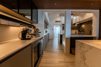 Luxury Villa Photo #20