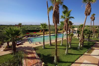 Luxury Villa Photo #3
