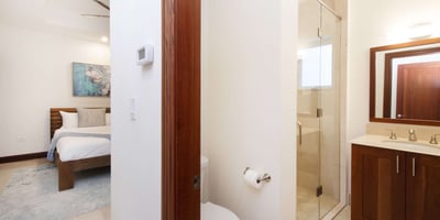 Luxury Villa Photo #22