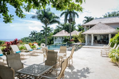 Luxury Villa Photo #2