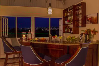 Luxury Villa Photo #17