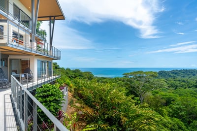 Luxury Villa Photo #43