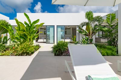 Luxury Villa Photo #5