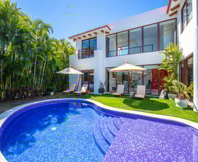 Luxury Villa Photo #11