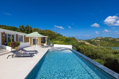 Luxury Villa Photo #4