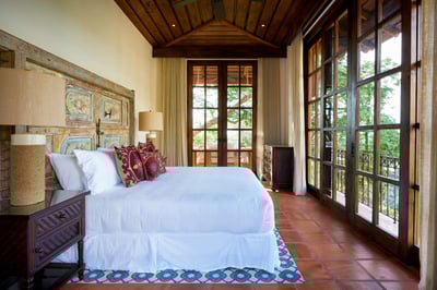 Luxury Villa Photo #26