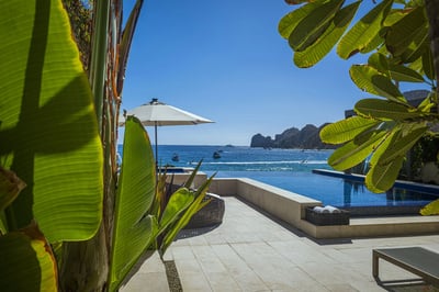 Luxury Villa Photo #11
