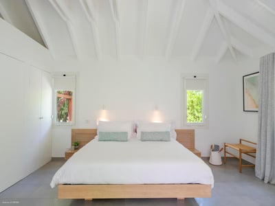 Luxury Villa Photo #32