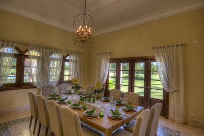 Luxury Villa Photo #40