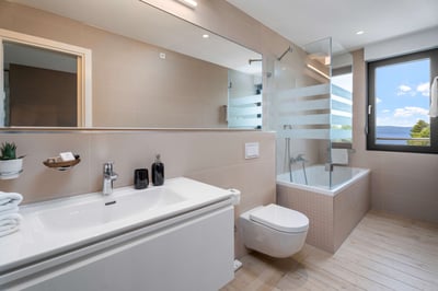 Luxury Villa Photo #44