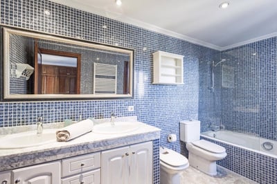 Luxury Villa Photo #23