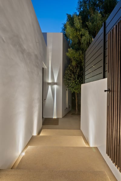 Luxury Villa Photo #9