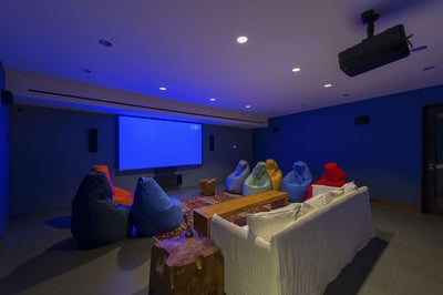 Luxury Villa Photo #17