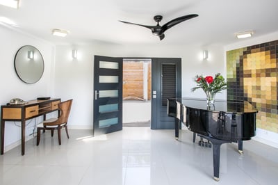 Luxury Villa Photo #15