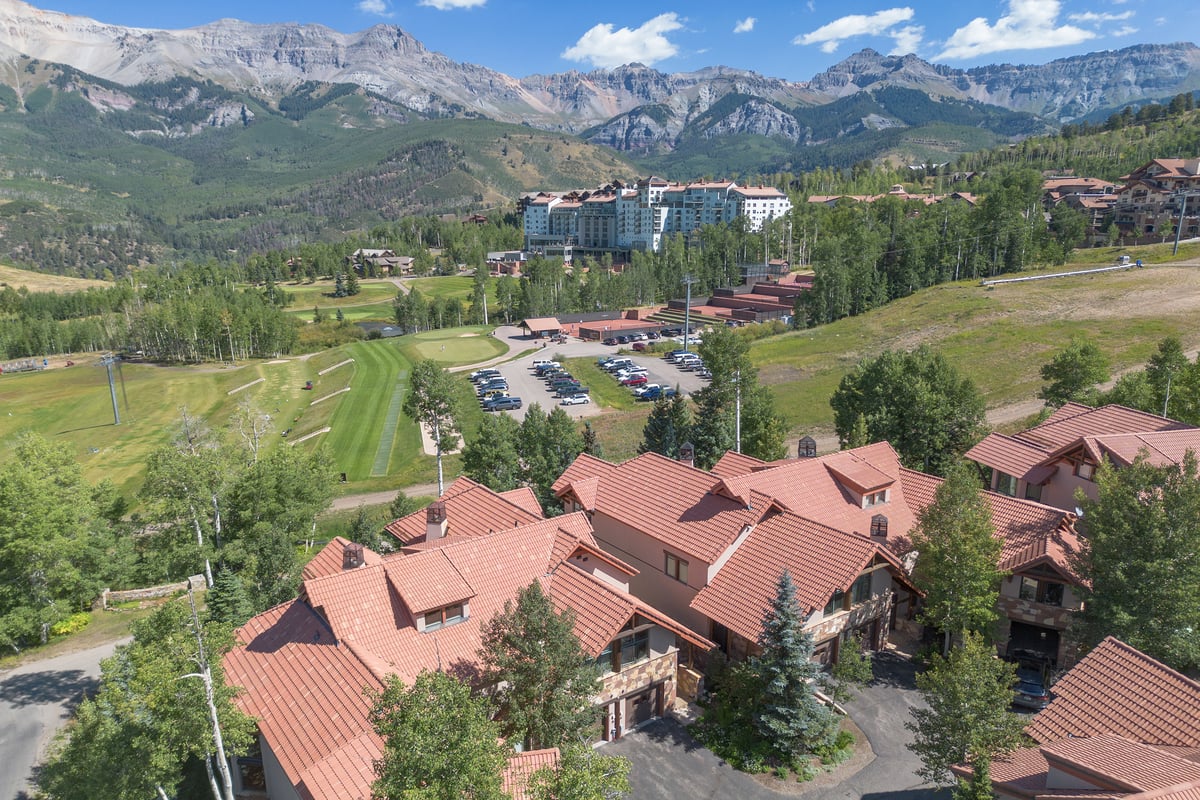 Palisade at Pine Meadows