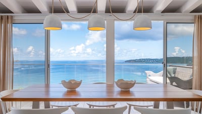 Luxury Villa Photo #32
