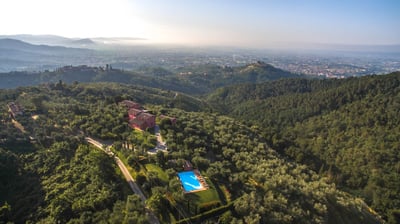 Luxury Villa Photo #29