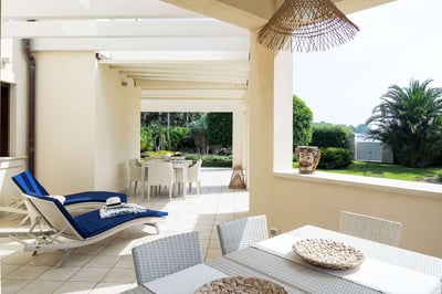 Luxury Villa Photo #14