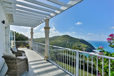 Luxury Villa Photo #10