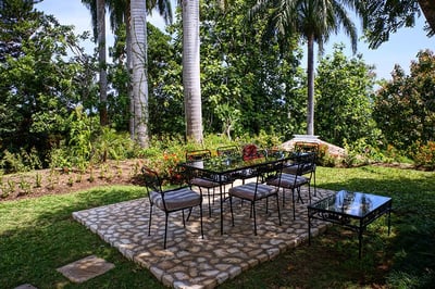 Luxury Villa Photo #4