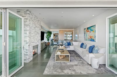 Luxury Villa Photo #34