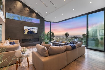 Luxury Villa Photo #13