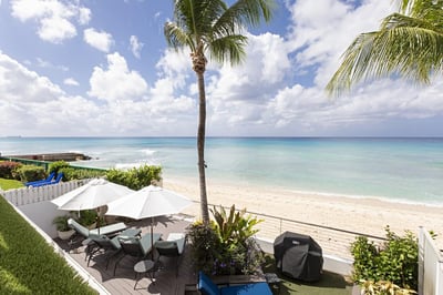 Luxury Villa Photo #3