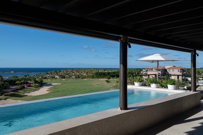 Luxury Villa Photo #5